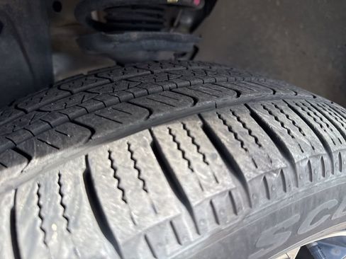 Certified 2022 Volkswagen Tiguan SE R-Line image 29