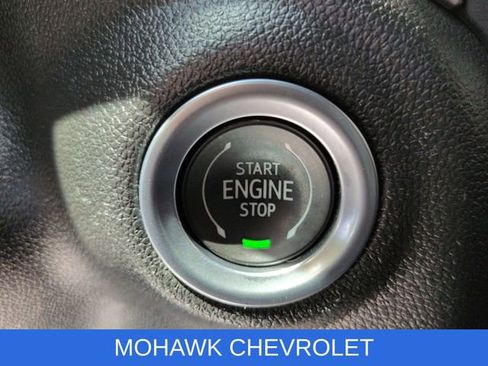 Used 2022 Chevrolet Silverado 1500 Custom Trail Boss w/ Midnight Edition AWD/4WD image 18