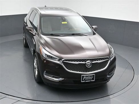 Used 2021 Buick Enclave Avenir w/ Avenir Technology Package image 48
