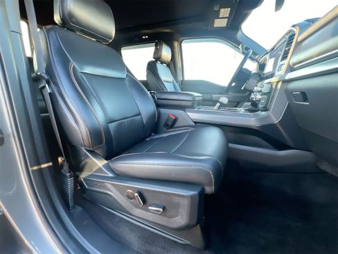 Used 2025 Ford F150 Lariat w/ Equipment Group 502A High image 21