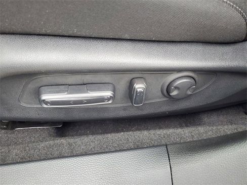 Used 2023 Honda Accord Sport image 7