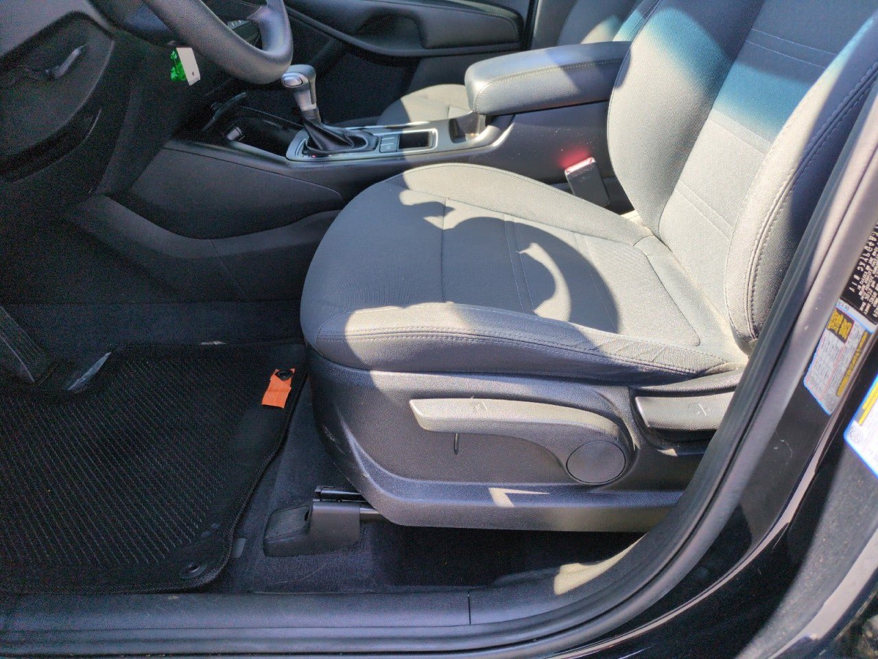 Used 2019 Kia Sorento L FWD image 13