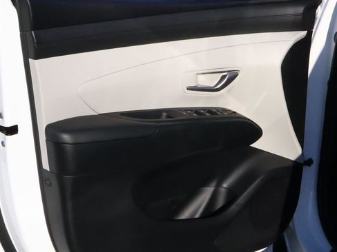 Used 2025 Hyundai Tucson SEL image 15