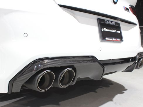 Used 2025 BMW M8 Competition w/ M Carbon Exterior Package AWD/4WD image 21
