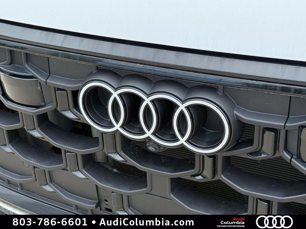 Used 2024 Audi Q8 Prestige AWD/4WD image 7