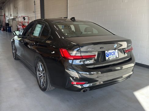 Used 2020 BMW 330i xDrive Sedan w/ Premium Package AWD/4WD image 2