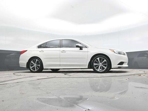 Used 2016 Subaru Legacy 3.6R Limited image 24