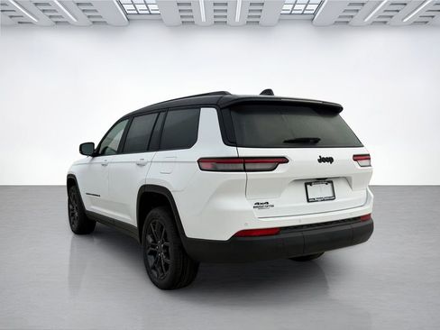 New 2025 Jeep Grand Cherokee L Limited image 5