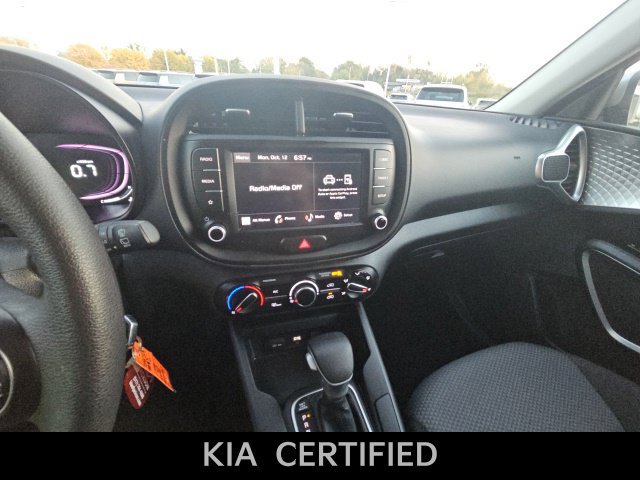 Used 2023 Kia Soul LX FWD image 21