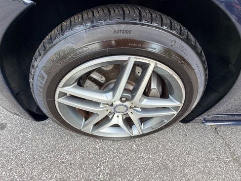 Used 2016 Mercedes-Benz S 550 4MATIC Sedan image 32