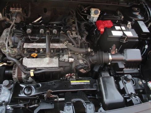 Used 2020 Nissan Kicks SV image 11