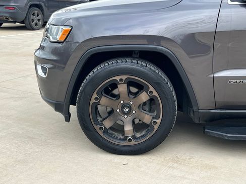 Used 2020 Jeep Grand Cherokee Limited image 8