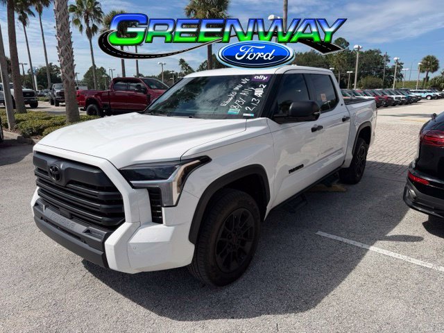 Used 2024 Toyota Tundra SR5 w/ SR5 Convenience Package AWD/4WD image 1