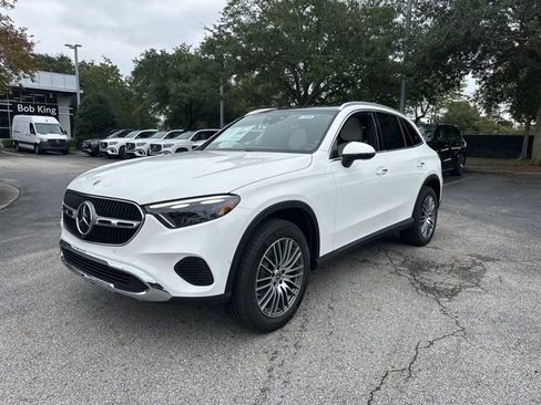 New 2026 Mercedes-Benz GLC 300 4MATIC image 9