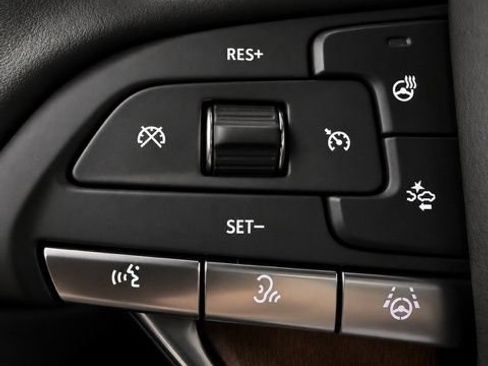 Used 2023 Cadillac Escalade ESV Sport Platinum w/ LPO, ONYX Package AWD/4WD image 53