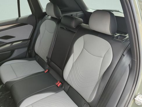 New 2026 Volkswagen Tiguan SE R-Line FWD image 26