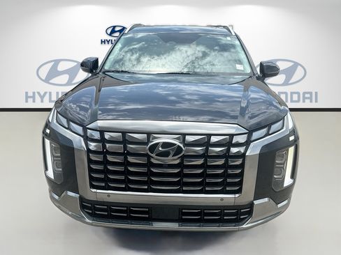Used 2025 Hyundai Palisade Calligraphy AWD/4WD image 2