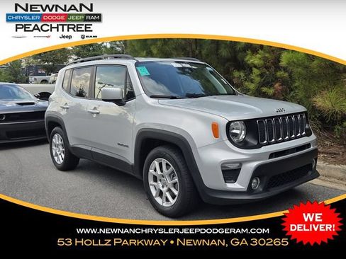 Used 2020 Jeep Renegade Latitude FWD image 1