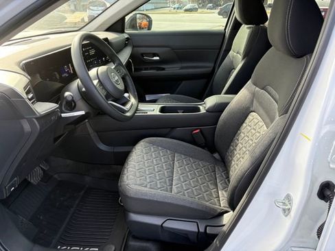 New 2026 Nissan Kicks SV w/ SV Premium Package AWD/4WD image 12