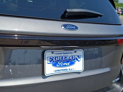 Used 2025 Ford Explorer Platinum w/ Ultimate Package AWD/4WD image 30