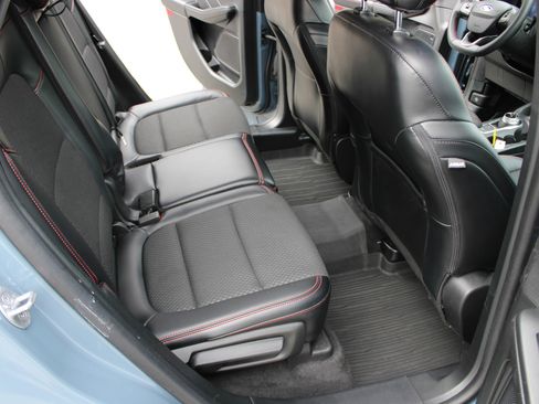 Used 2023 Ford Escape ST-Line w/ Tech Pack #1 image 13