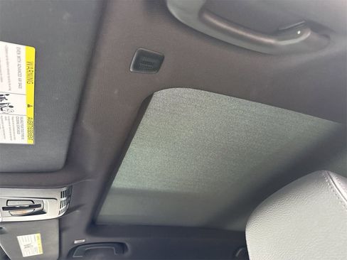 Used 2021 BMW X1 sDrive28i w/ M Sport Package image 18