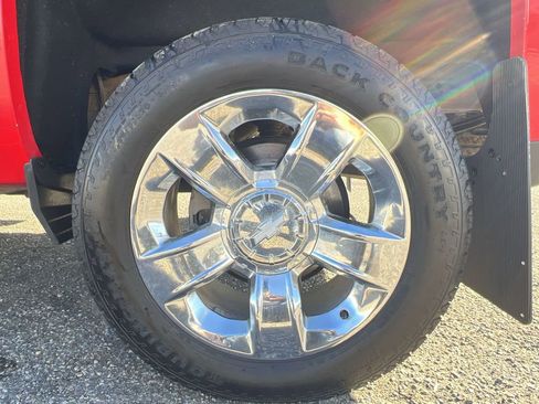 Used 2017 Chevrolet Silverado 1500 LTZ Z71 w/ LTZ Plus Package image 33