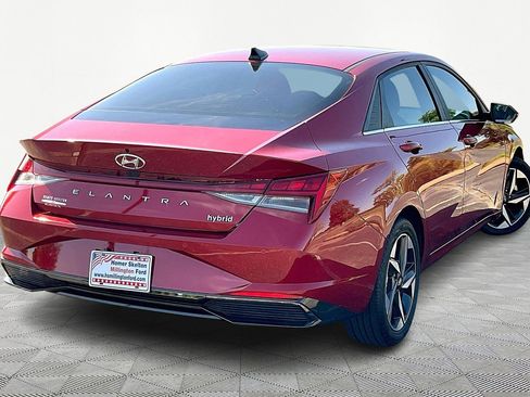 Used 2023 Hyundai Elantra Limited w/ Cargo Package image 11