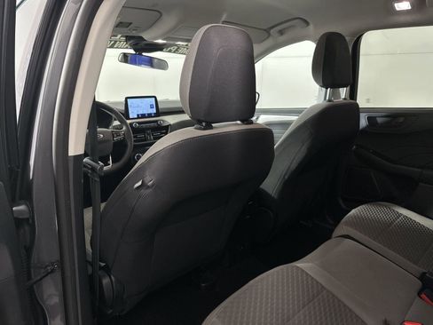Used 2022 Ford Escape SE w/ Cold Weather Package FWD image 23