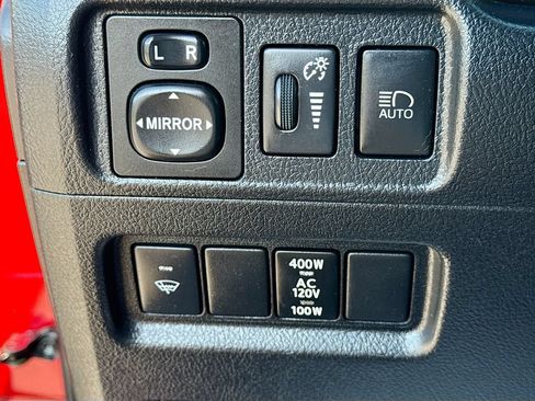 Used 2021 Toyota 4Runner SR5 AWD/4WD image 34