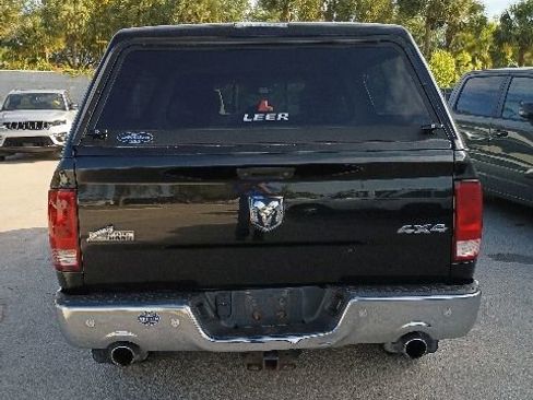 Certified 2017 RAM 1500 Big Horn AWD/4WD image 4