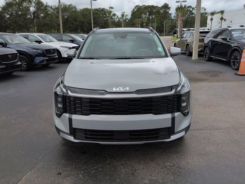 Used 2026 Kia Sportage EX w/ EX Panorama Roof Package FWD image 9