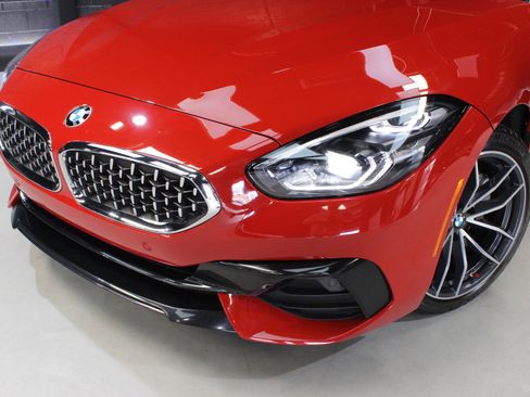 Used 2022 BMW Z4 sDrive30i w/ Driving Assistance Package image 6
