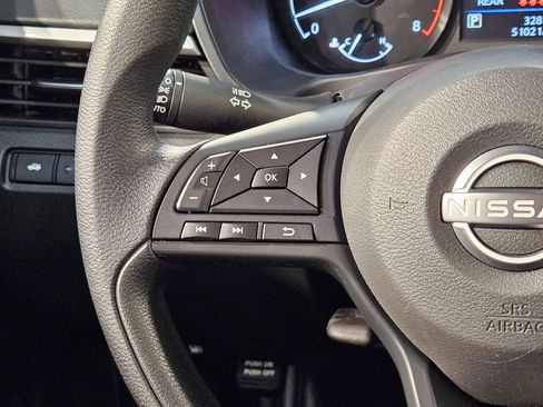 Used 2024 Nissan Altima 2.5 S FWD image 26