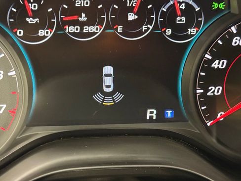 Used 2018 Chevrolet Camaro SS RWD image 27