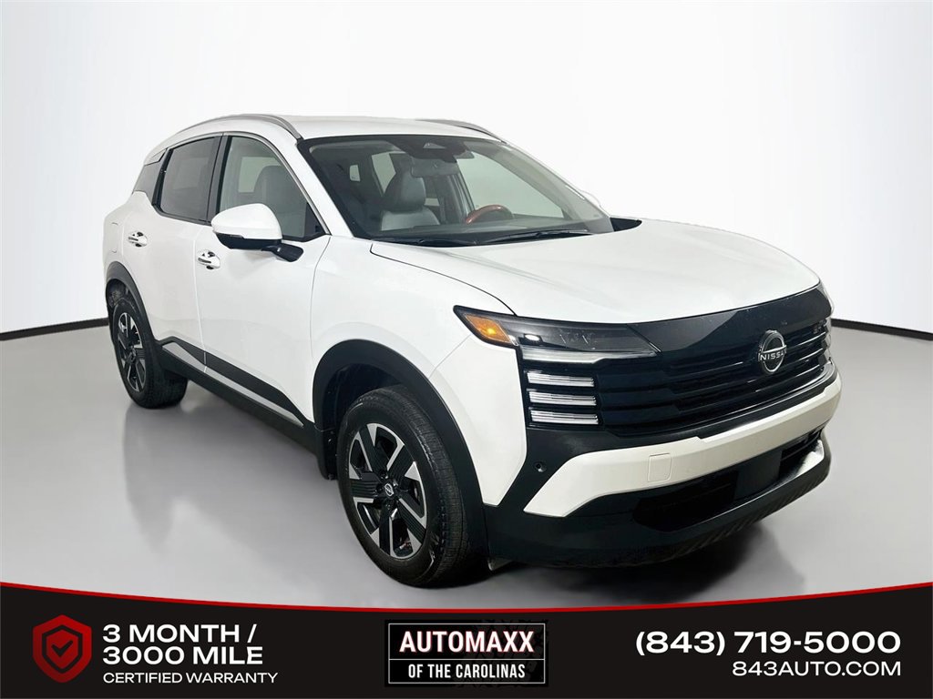 Used 2025 Nissan Kicks SR AWD/4WD image 1