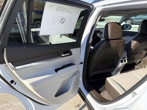 New 2026 GMC Terrain Denali w/ LPO, Floor Liner Package image 11