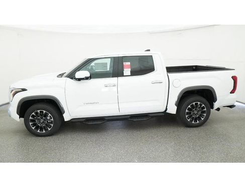 New 2026 Toyota Tundra Limited AWD/4WD image 3