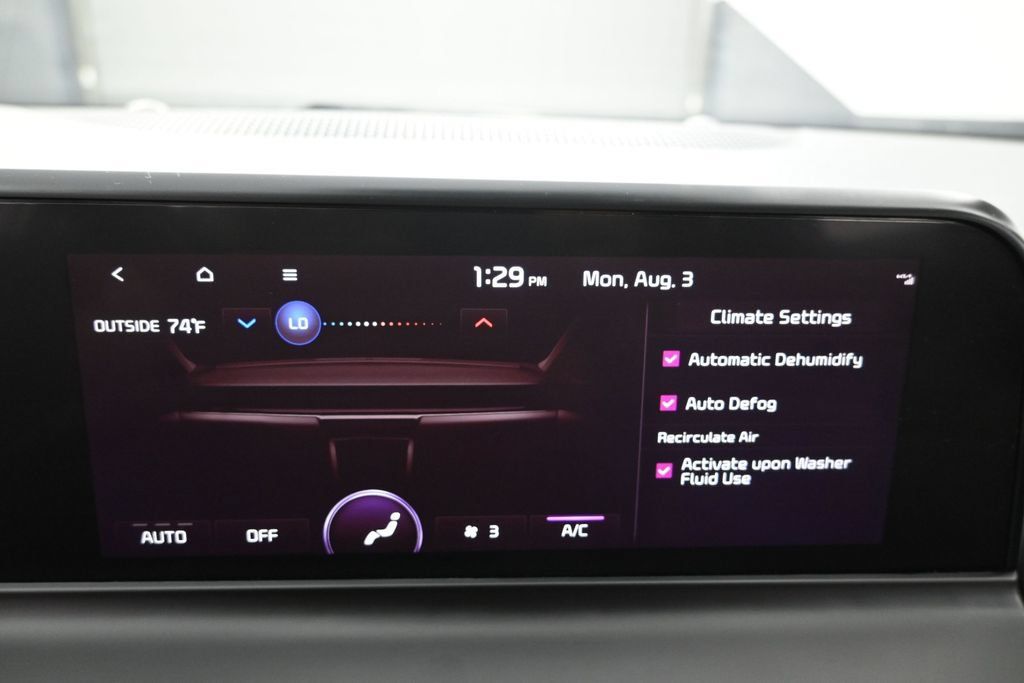 Used 2024 Kia Seltos SX AWD/4WD image 18