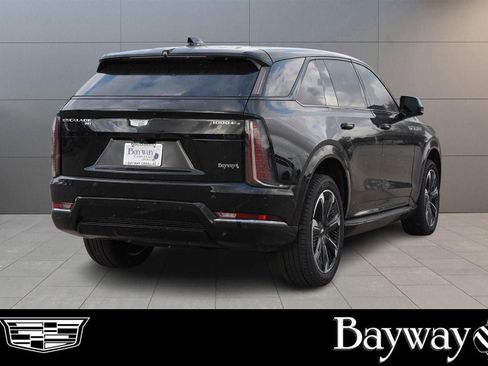 New 2025 Cadillac Escalade IQ Sport 1 w/ Smart Trailering package image 34