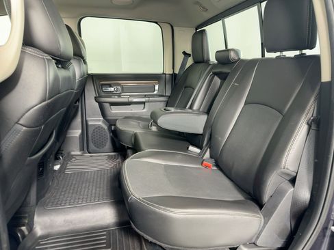 Used 2013 RAM 1500 Laramie w/ Convenience Group image 13