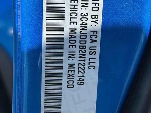 Used 2022 Jeep Compass Trailhawk image 37