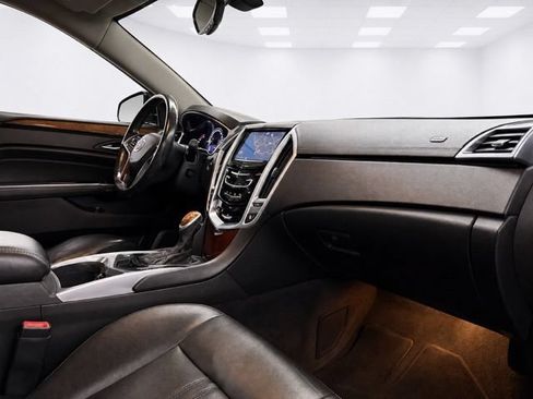 Used 2015 Cadillac SRX Luxury AWD/4WD image 16