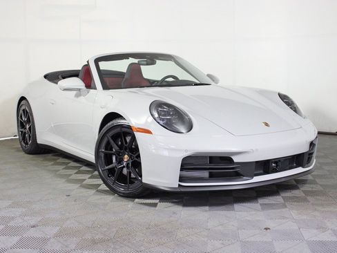 Used 2026 Porsche 911 Carrera image 9