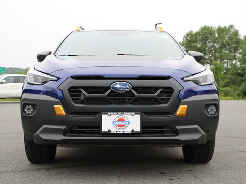 Used 2025 Subaru Crosstrek 2.5i Wilderness AWD/4WD image 3
