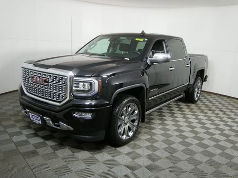 Used 2018 GMC Sierra 1500 Denali w/ Denali Ultimate Package image 7