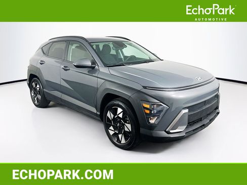 Used 2025 Hyundai Kona SEL image 1