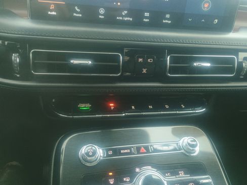 Used 2022 Lincoln Nautilus Reserve w/ Equipment Group 201A image 26