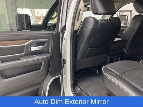 Used 2024 RAM 2500 Laramie image 30