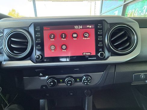 Used 2021 Toyota Tacoma SR5 image 32